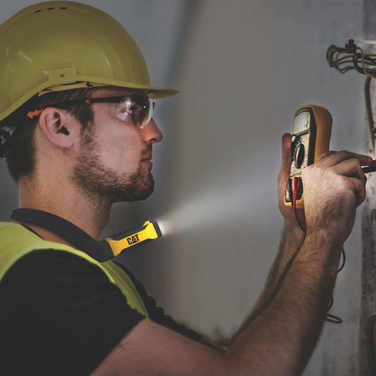 CAT - Neklamp - 200 Lm